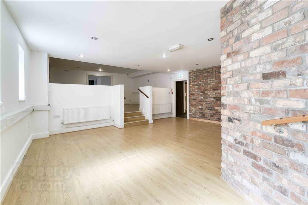 1-3 Ballynahinch Street 5 of 30