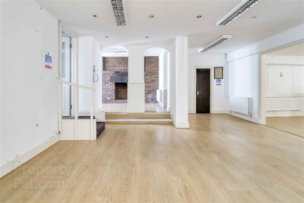 1-3 Ballynahinch Street 13 of 30