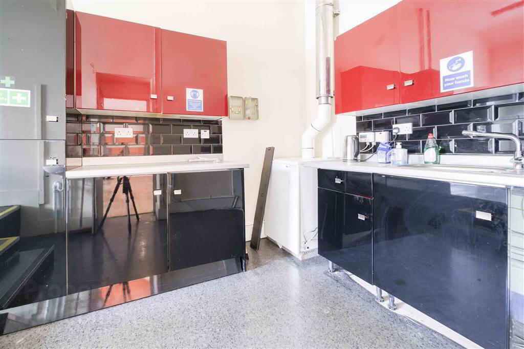 1-3 Ballynahinch Street 20 of 30