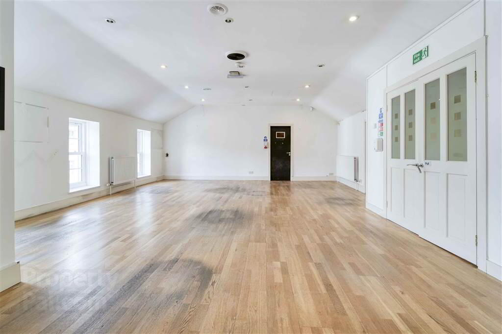 1-3 Ballynahinch Street 18 of 30