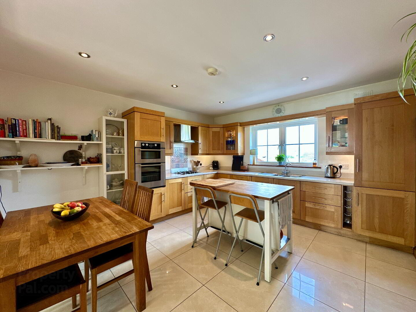8 Cuchulainn Court 8 of 38