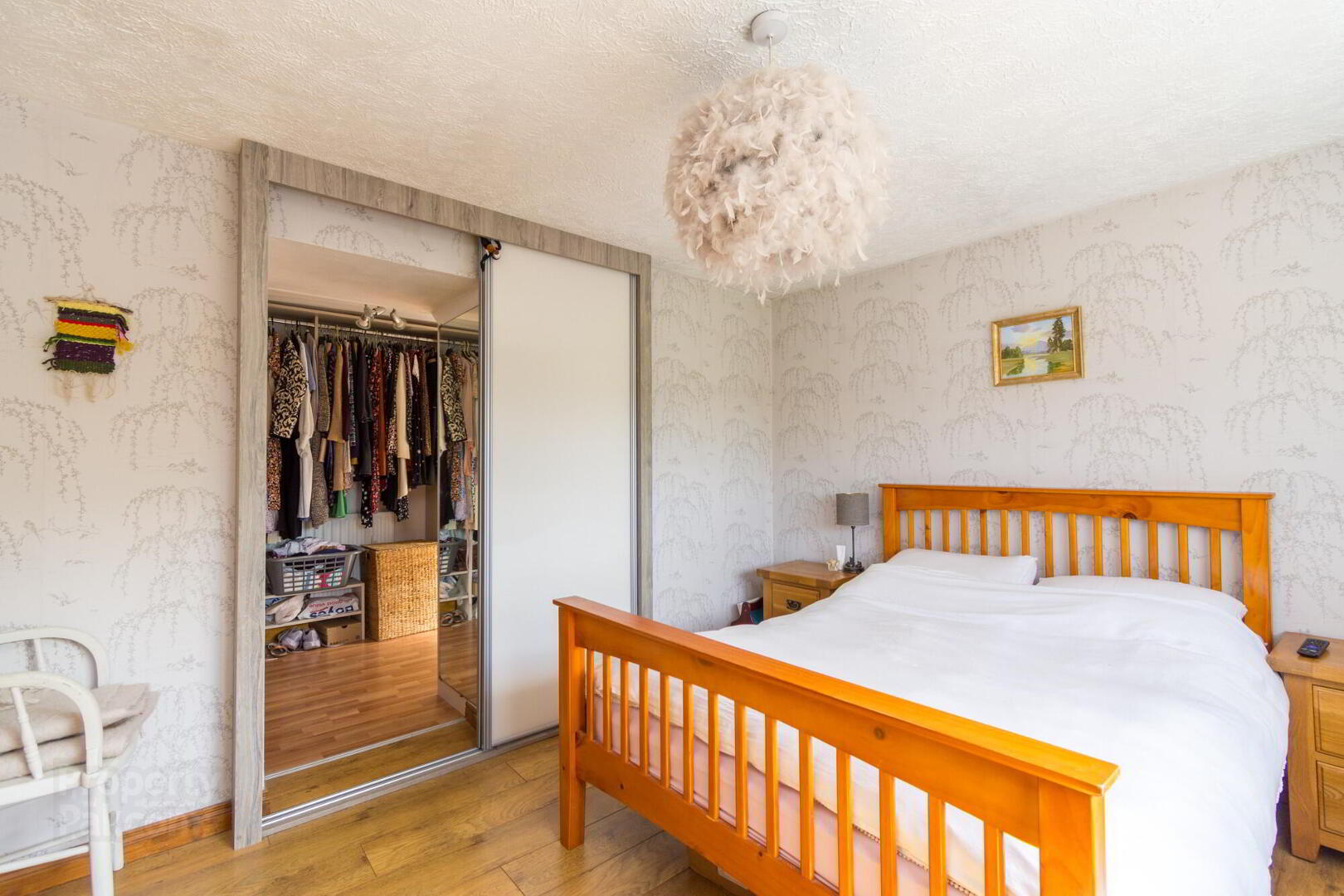Country Cottage Sitting On Spacious Gardens, 37 Halfpennygate Road 22 of 38