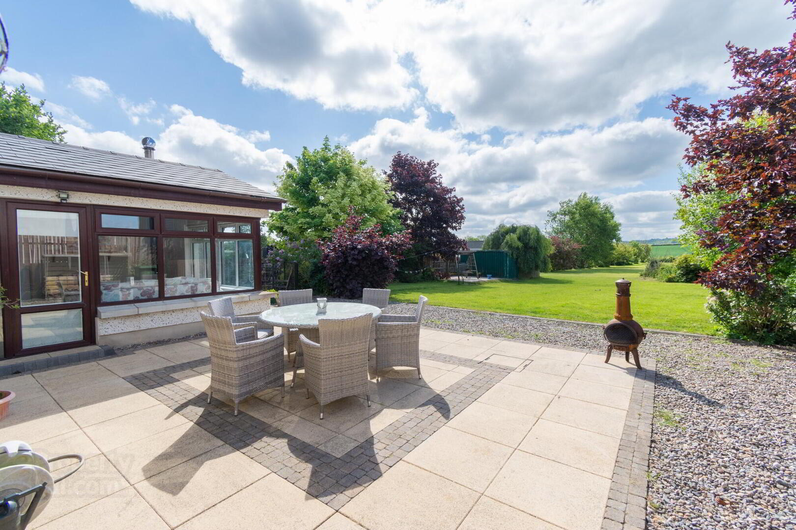 Country Cottage Sitting On Spacious Gardens, 37 Halfpennygate Road 30 of 38