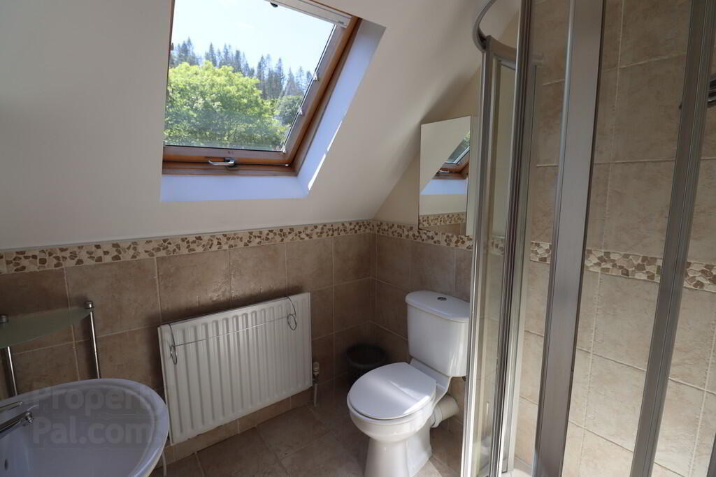 6 Apiary Court 12 of 19