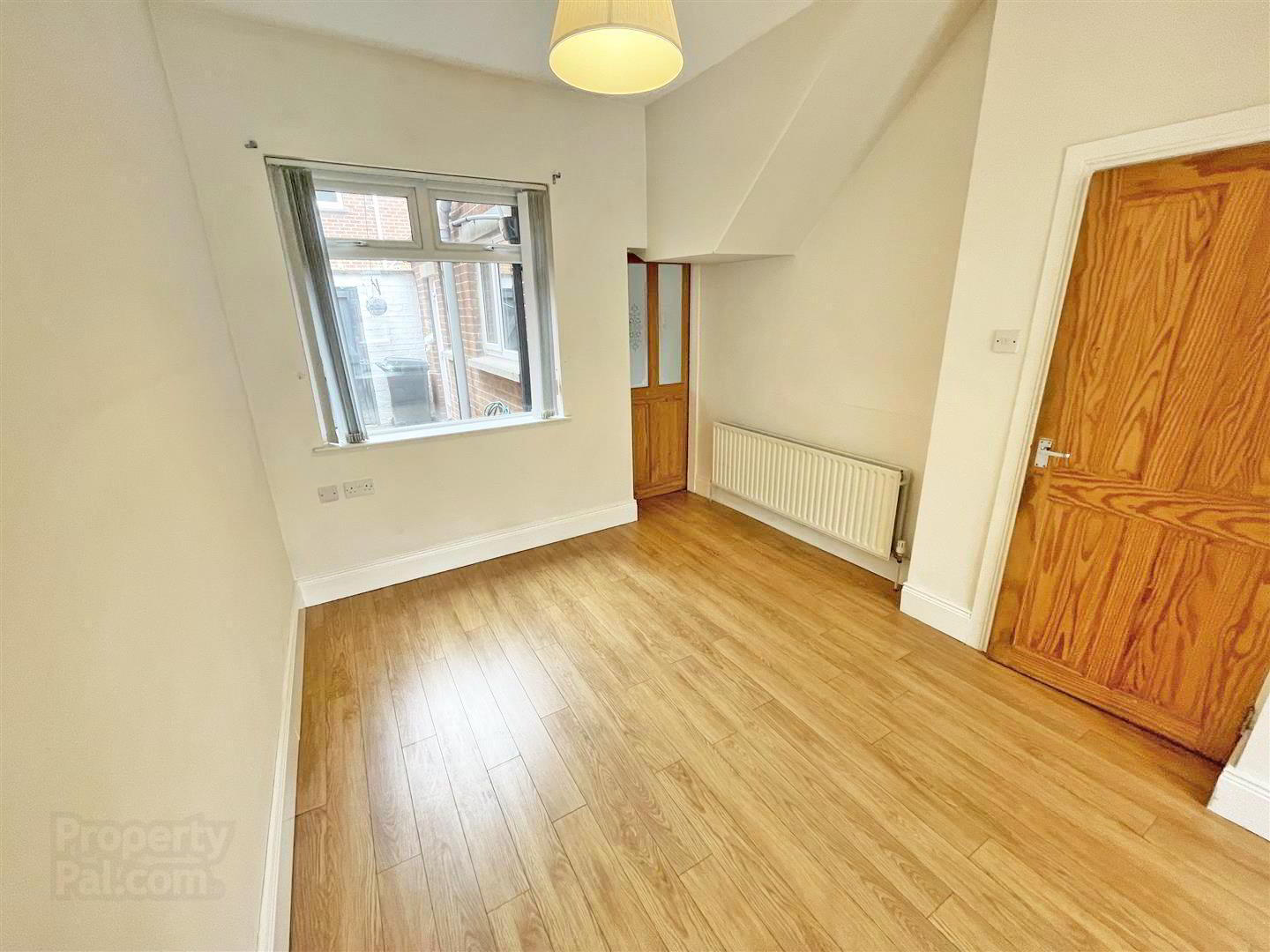 47 Reid Street 5 of 16