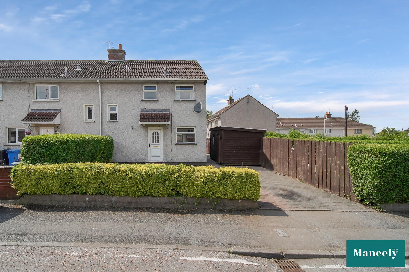 4 Bernagh Gardens 4 of 33