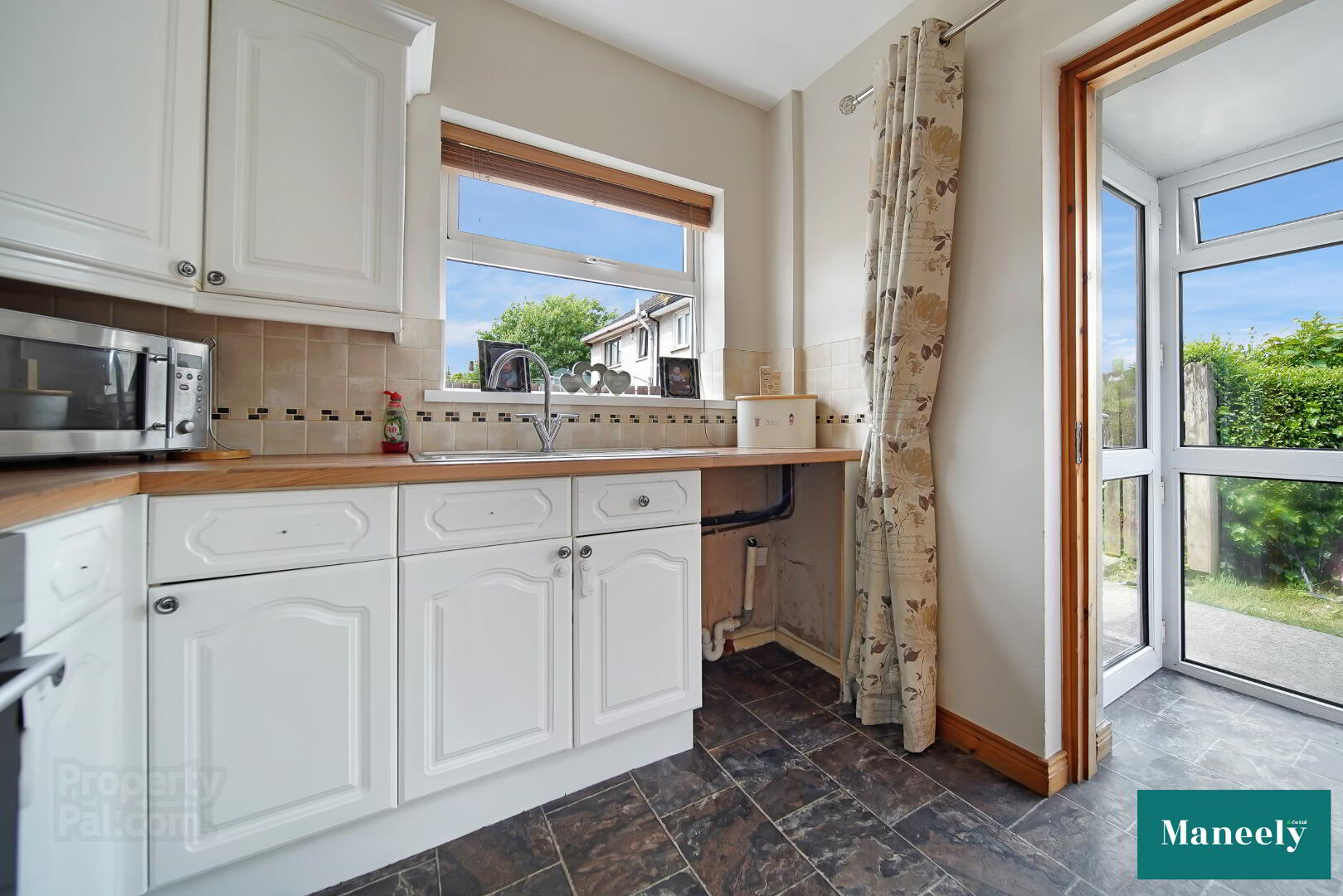 4 Bernagh Gardens 18 of 33