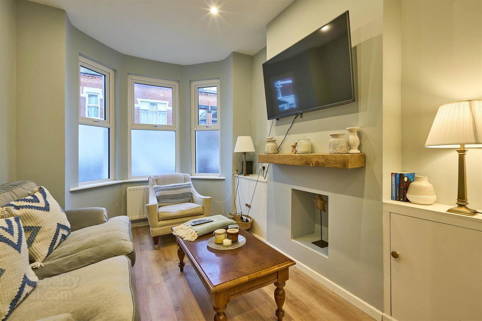 12 Cheviot Avenue 4 of 14