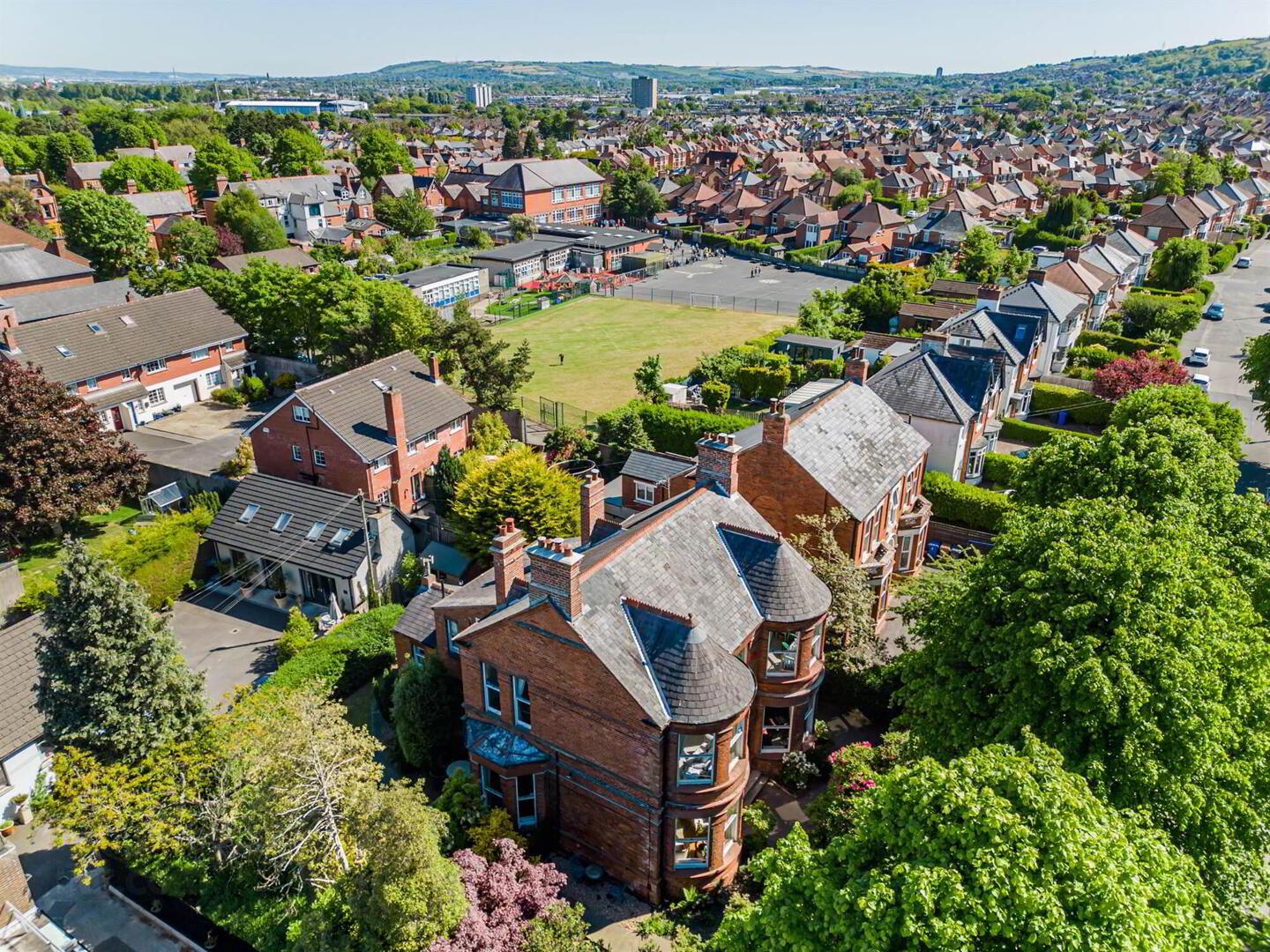 4 Knockbreda Park 32 of 32