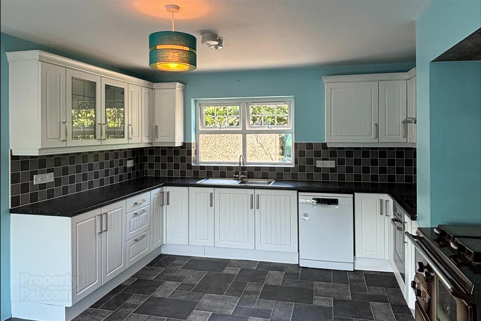 31 Carnanee Road 8 of 25