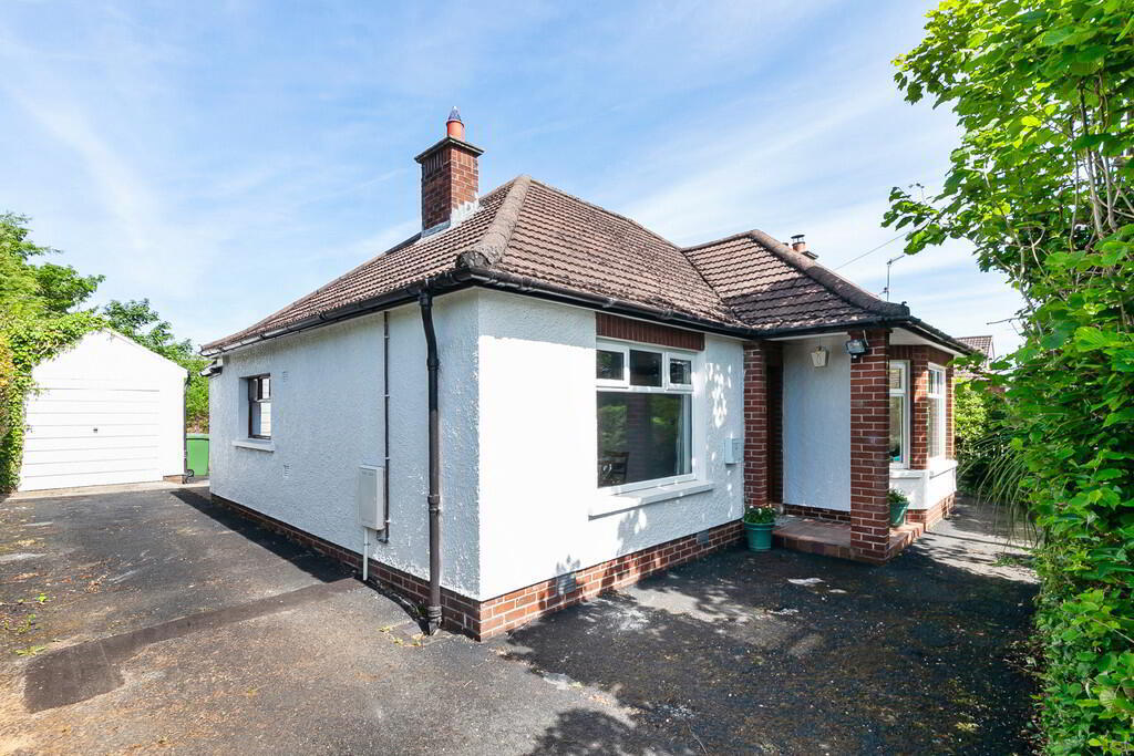 24 Fairview Park 1 of 27