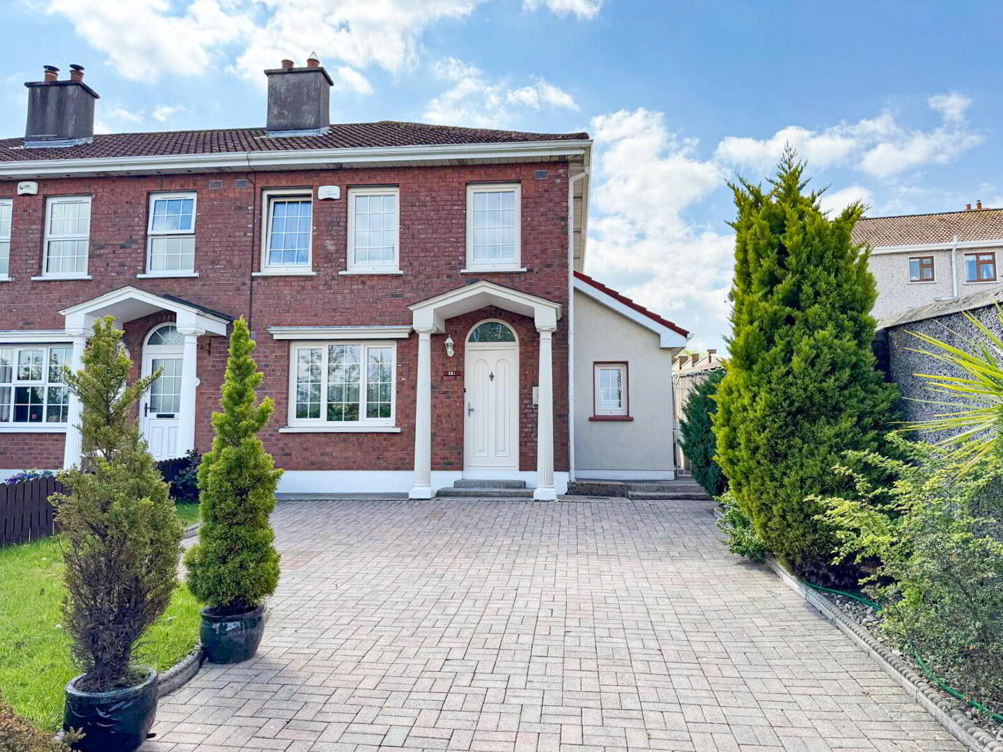 18a Summerhill Village 1 of 13