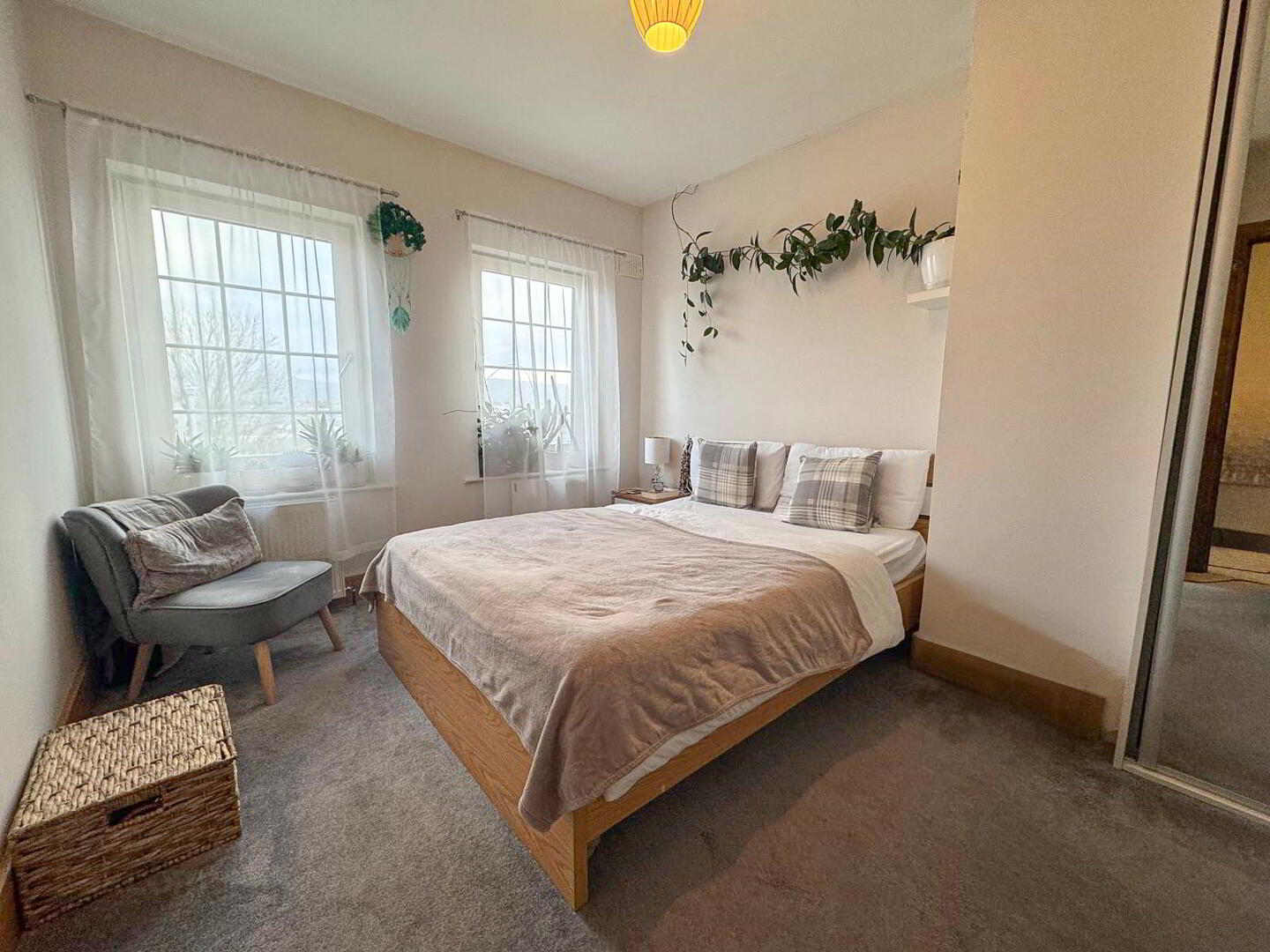 18a Summerhill Village 8 of 13