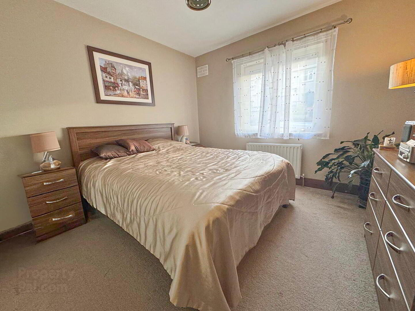 18a Summerhill Village 9 of 13