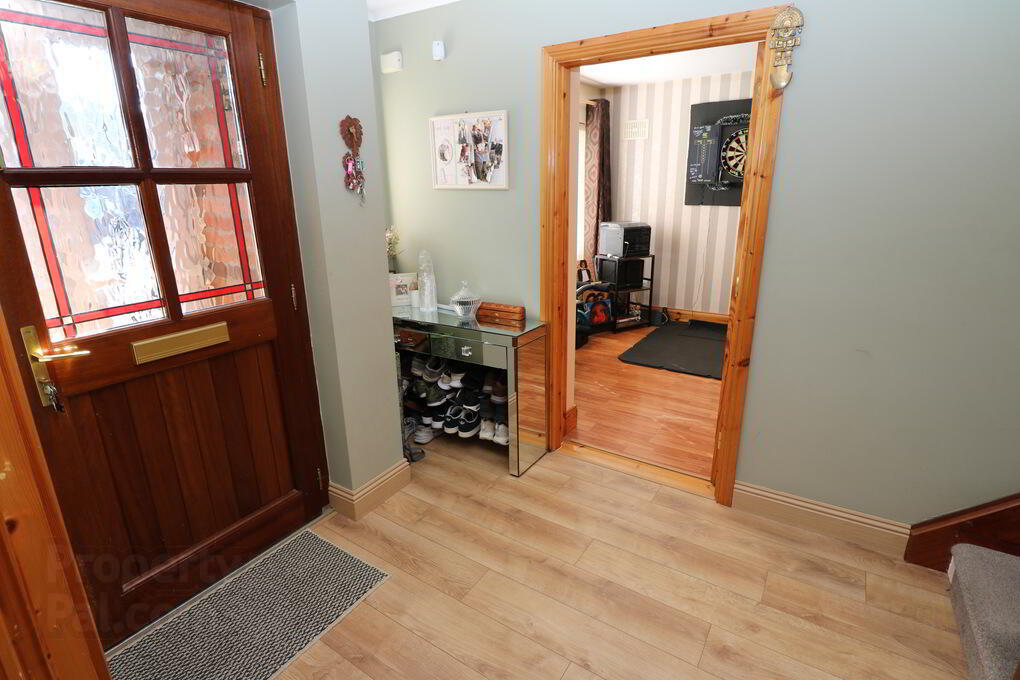 property description image
