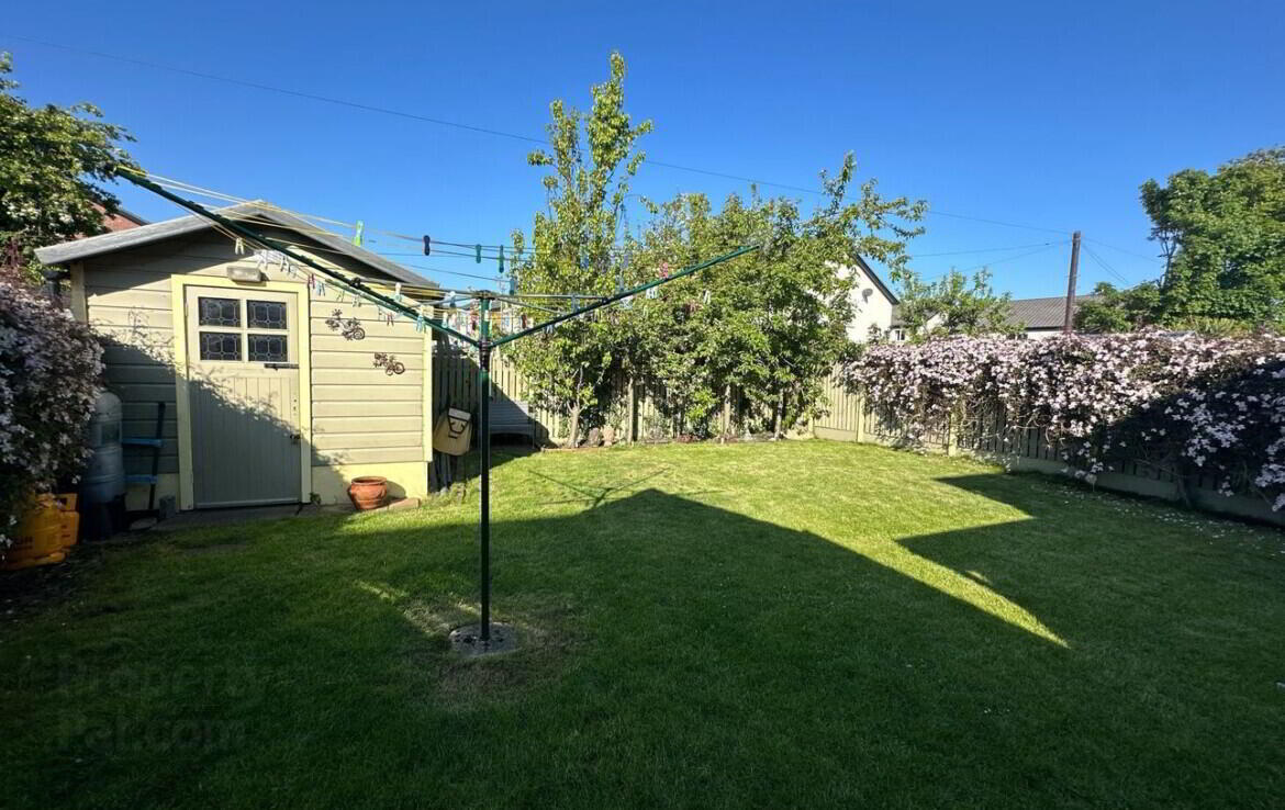 5 Castlemartin Drive 35 of 40