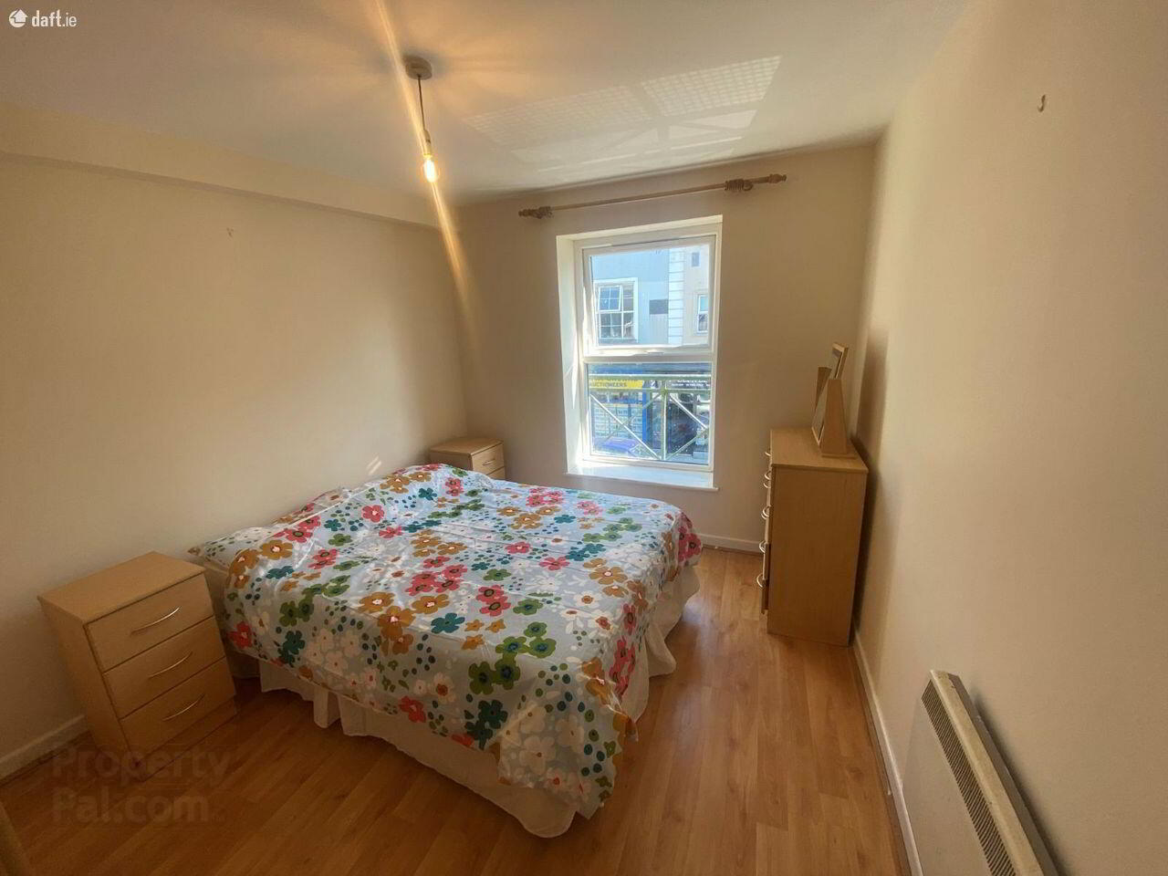 Apartment 1 103/104 Thomas Davis Street 1 of 5