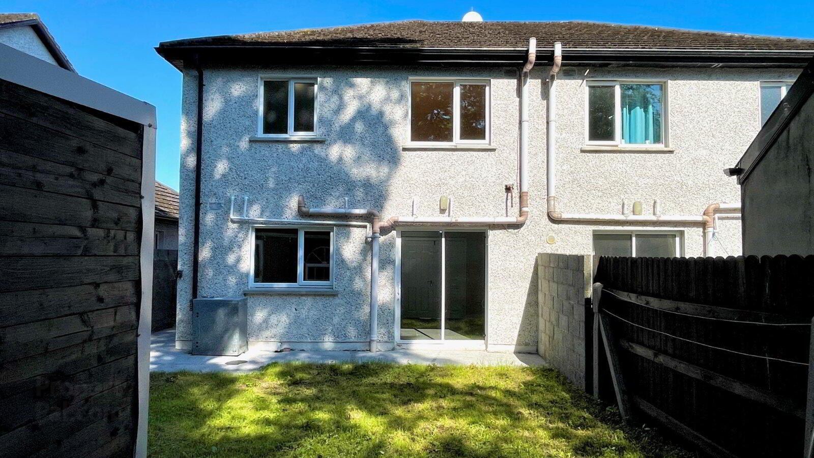 7 Willowbrook 25 of 28