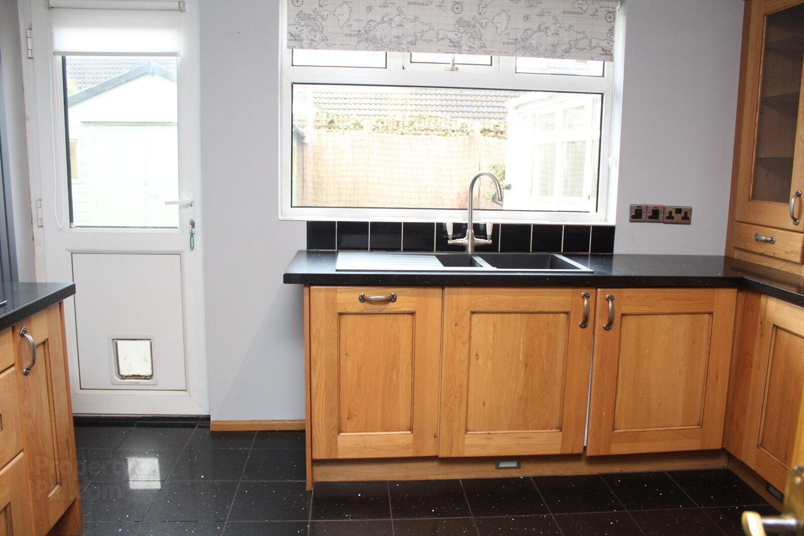 17 Dermott Drive 7 of 10