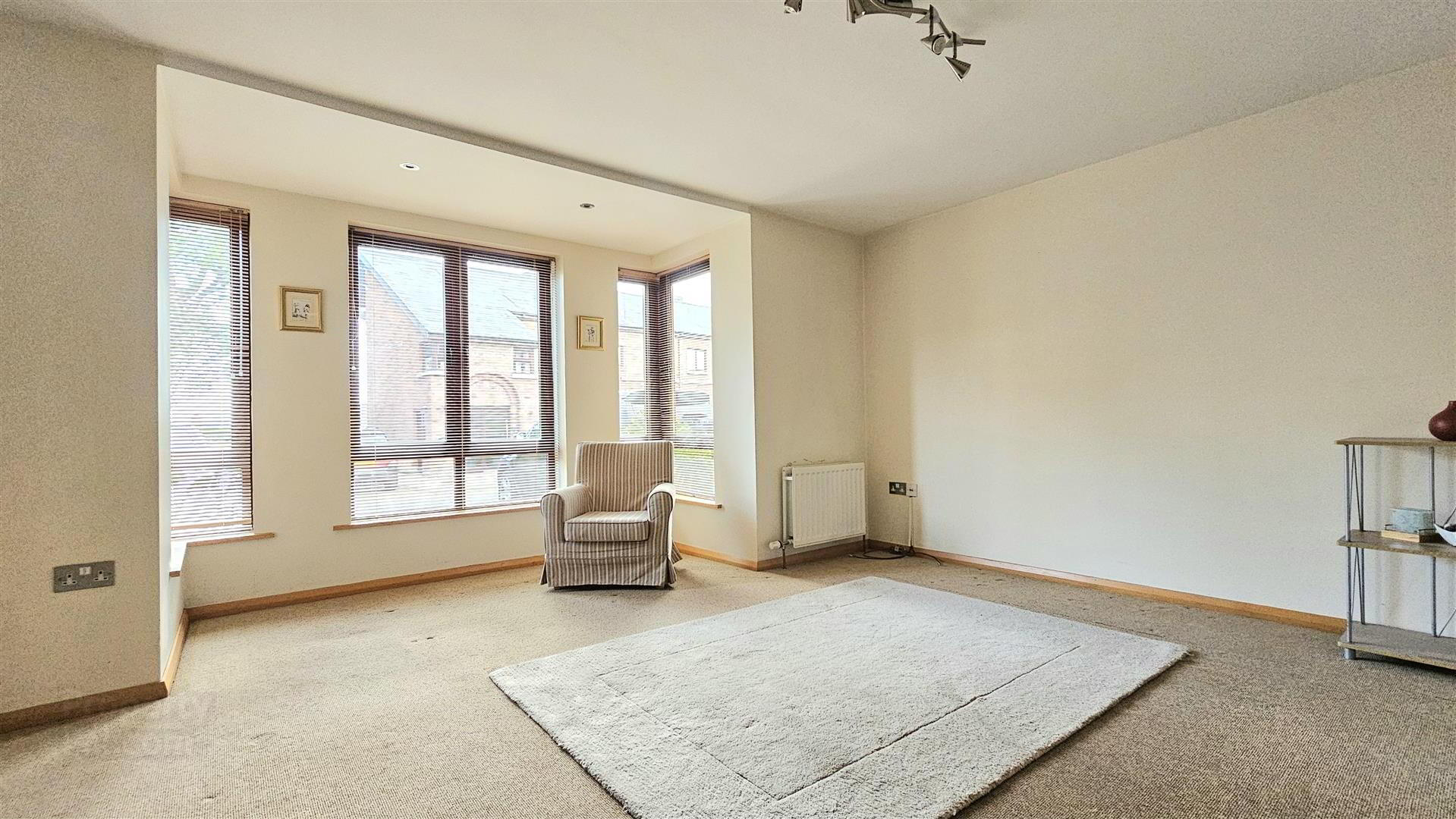 Apt 9 Bayview, 228 Shore Road 3 of 10