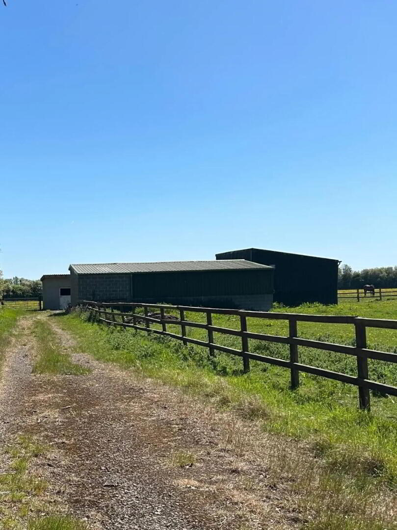 Lands At Waynestown, Approx, 7.37 Ha / 18 4 of 9