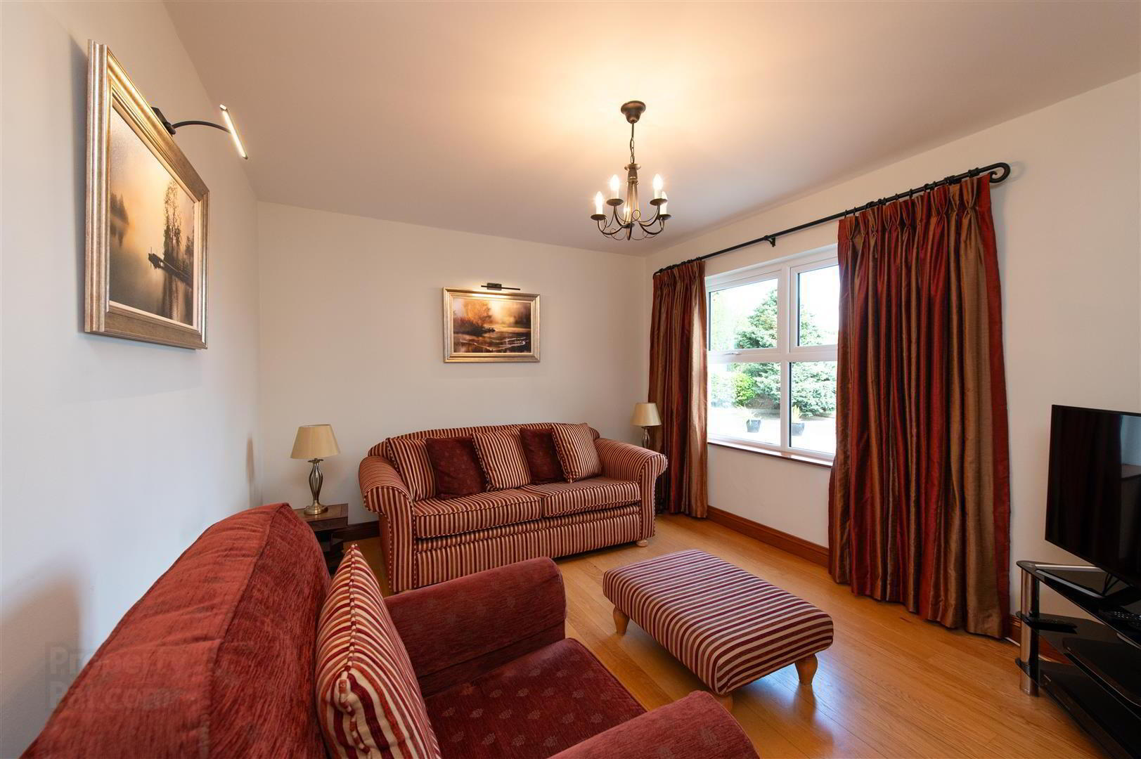 59 Manse Road 14 of 42