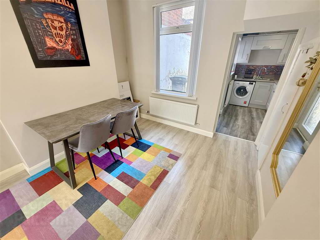 47 Dromore Street 4 of 10
