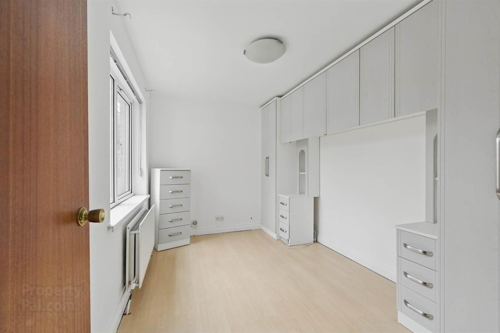 11 Willisfield Park 9 of 17