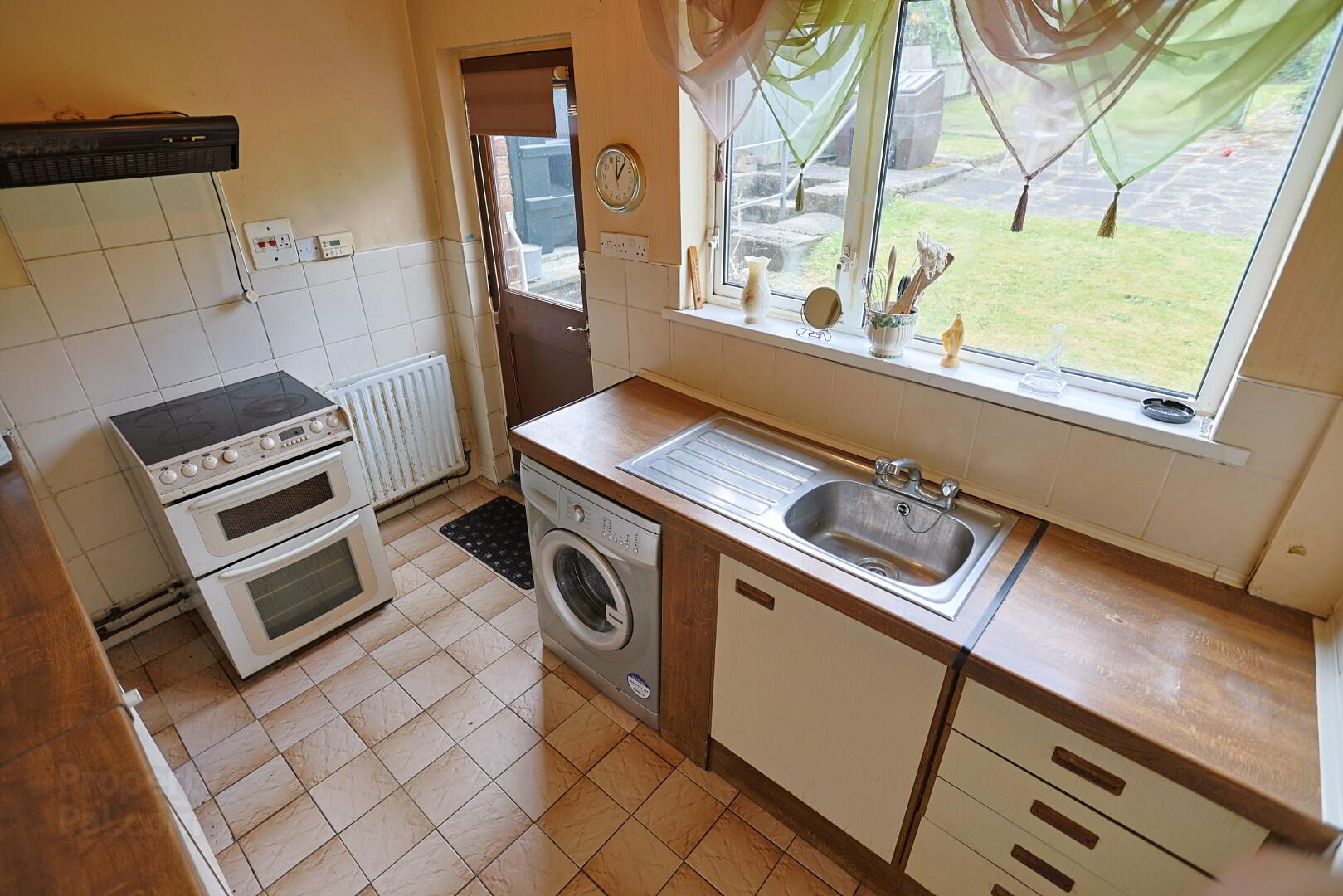 10 Drumglass Way 19 of 46