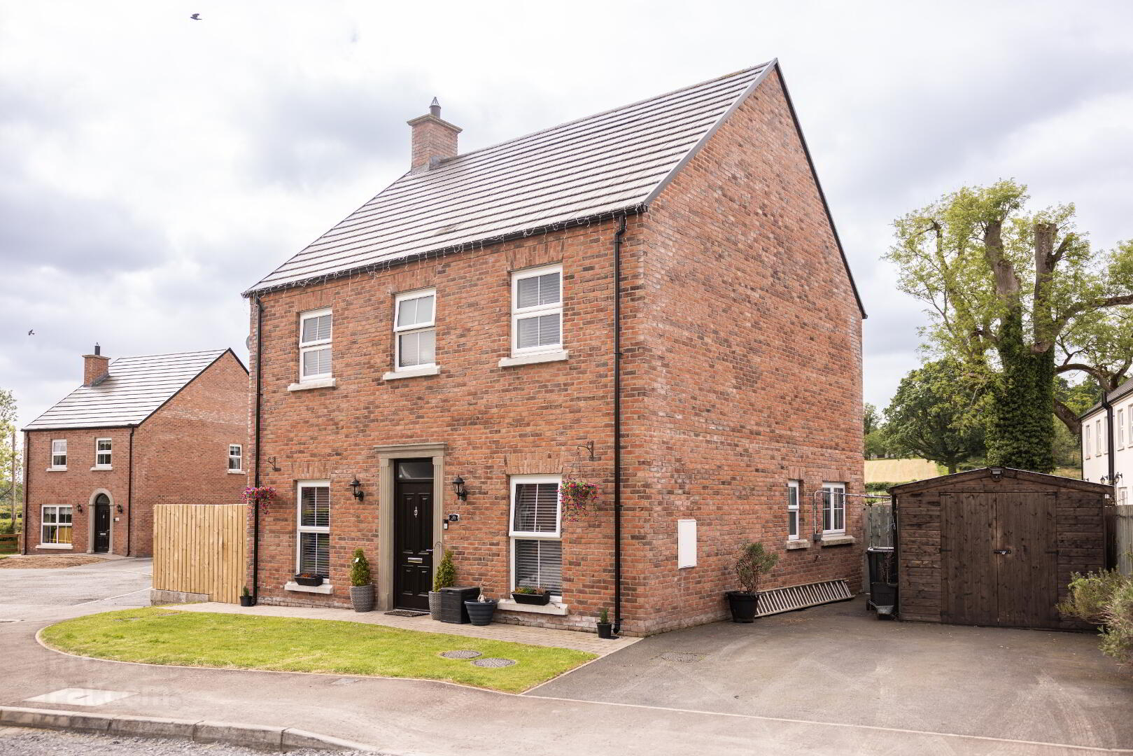 property description image