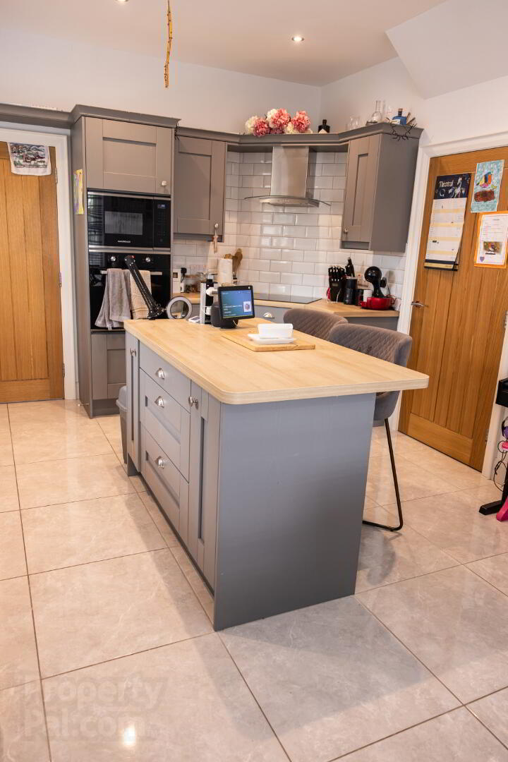 26 Dartan Hall Place 10 of 25