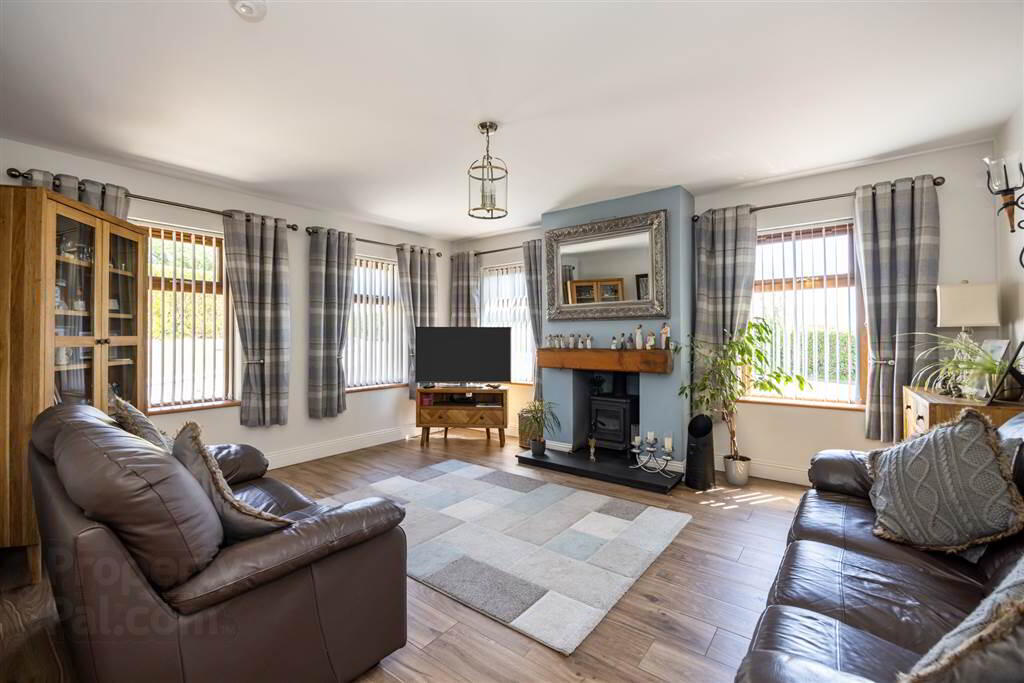 229a Ardglass Road 5 of 24
