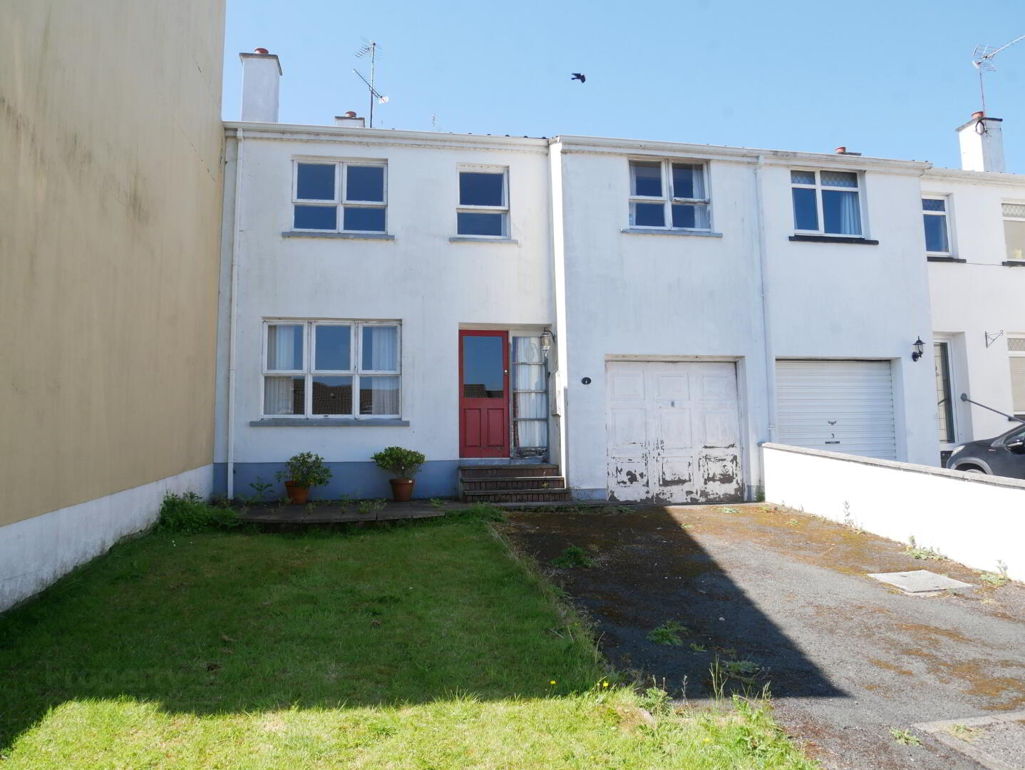 4 Ashgrove 1 of 14