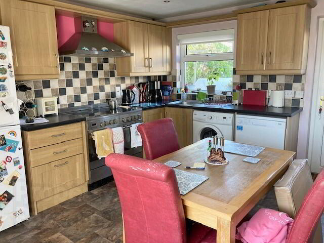 81 Newry Street 5 of 12