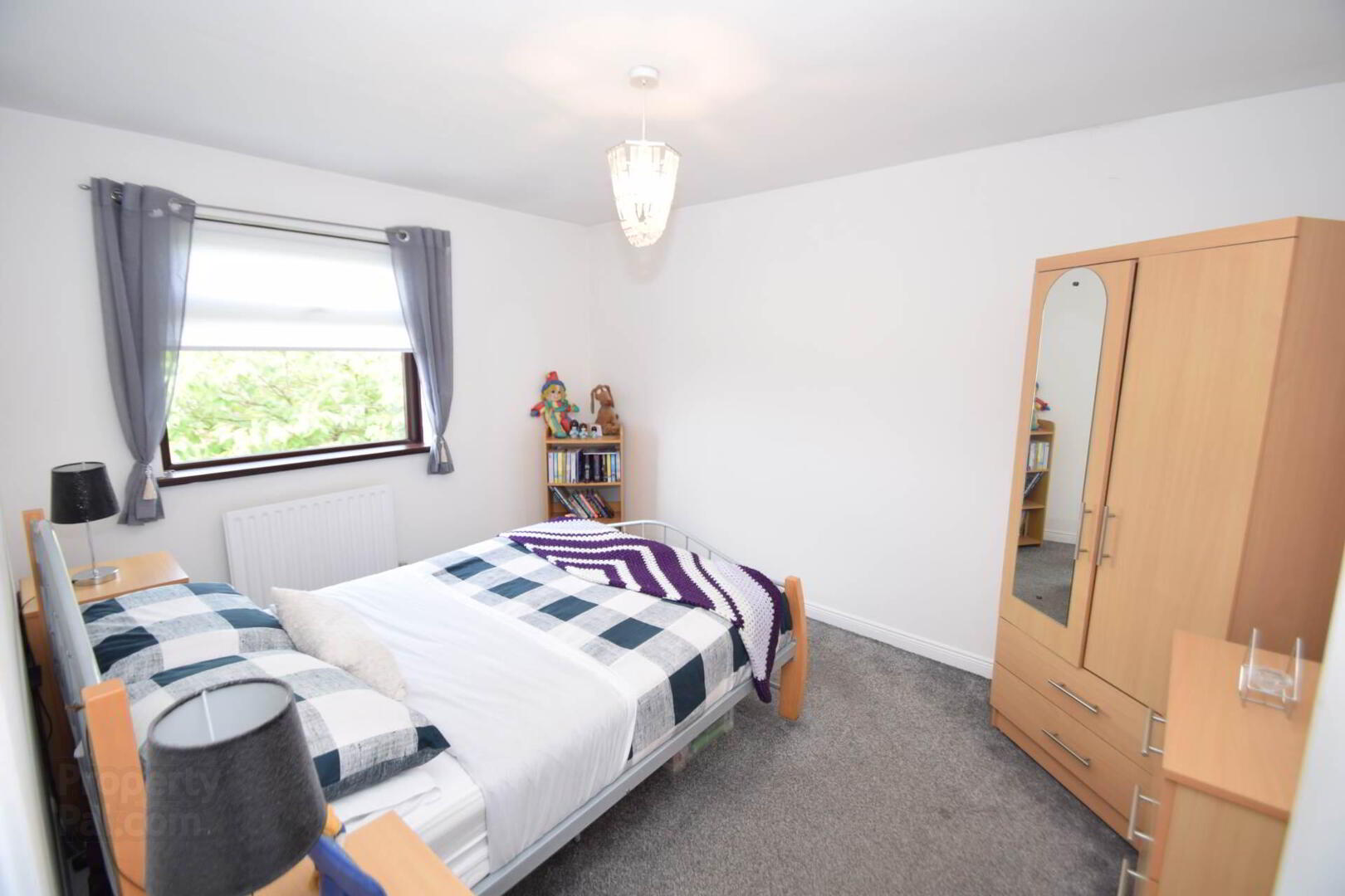 17a Hawthorn Hill 22 of 32