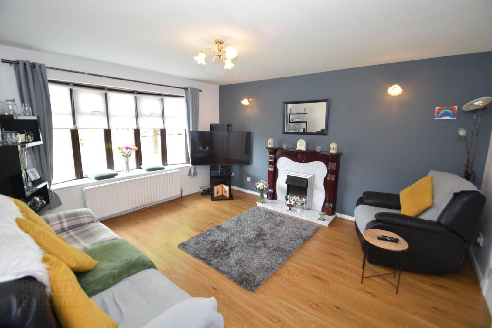 17a Hawthorn Hill 4 of 32