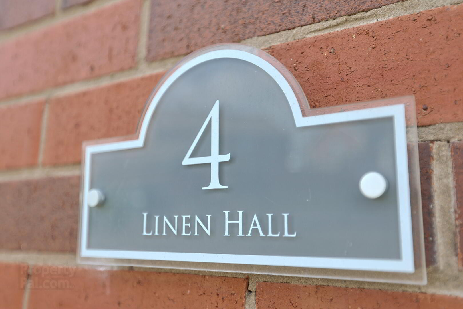 4 Linen Hall 2 of 51
