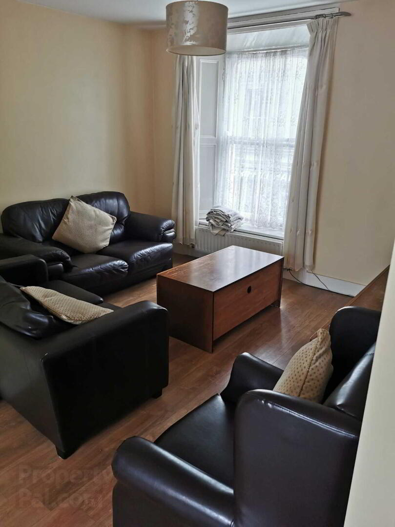 39/40 Duke Street 10 of 27