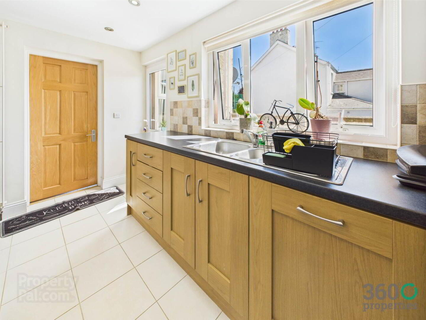128 Cullybackey Road 4 of 22