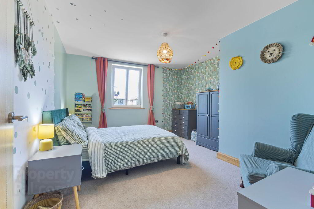 100a Lodge Road 24 of 40