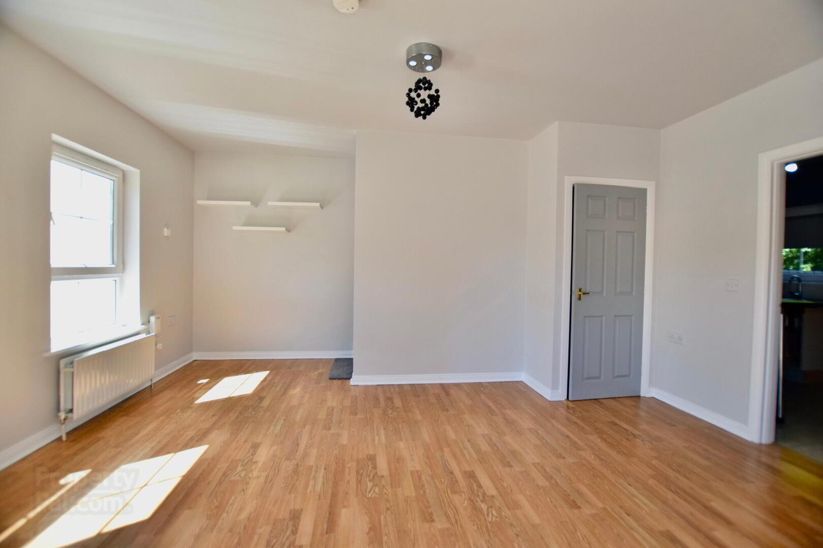 property description image