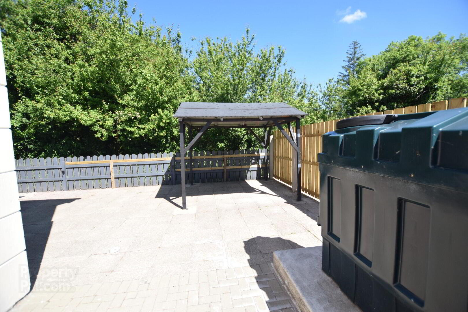 4a Garden Mews 13 of 15