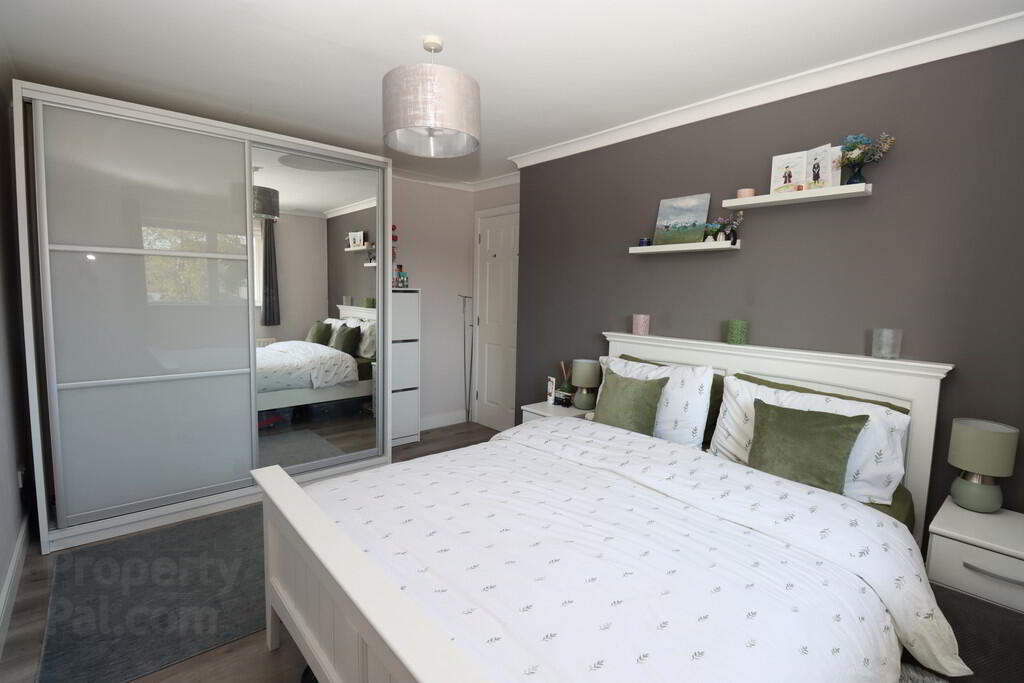 8 Abbey Mews 6 of 9