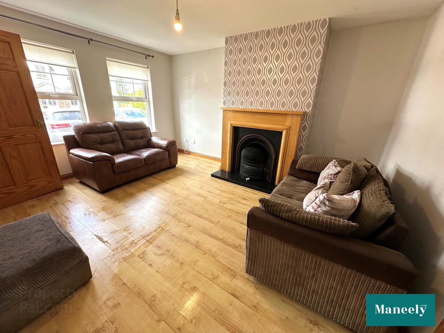53 Westbury Drive 3 of 12