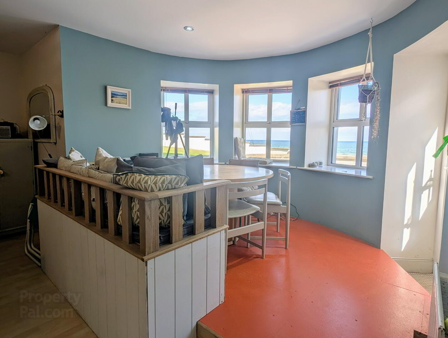 1 Mussenden Court 7 of 23