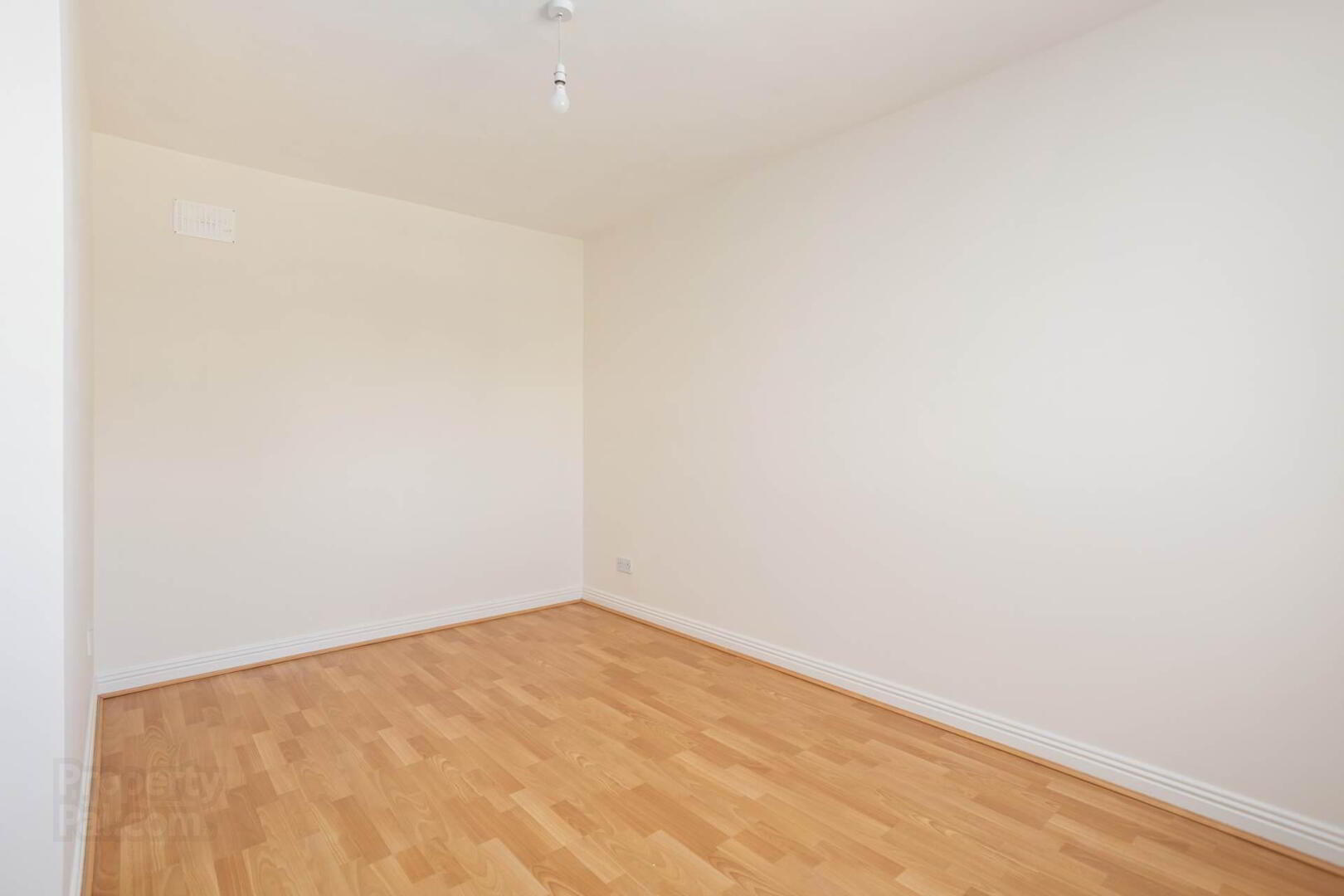 22 Gleniden Court 32 of 55