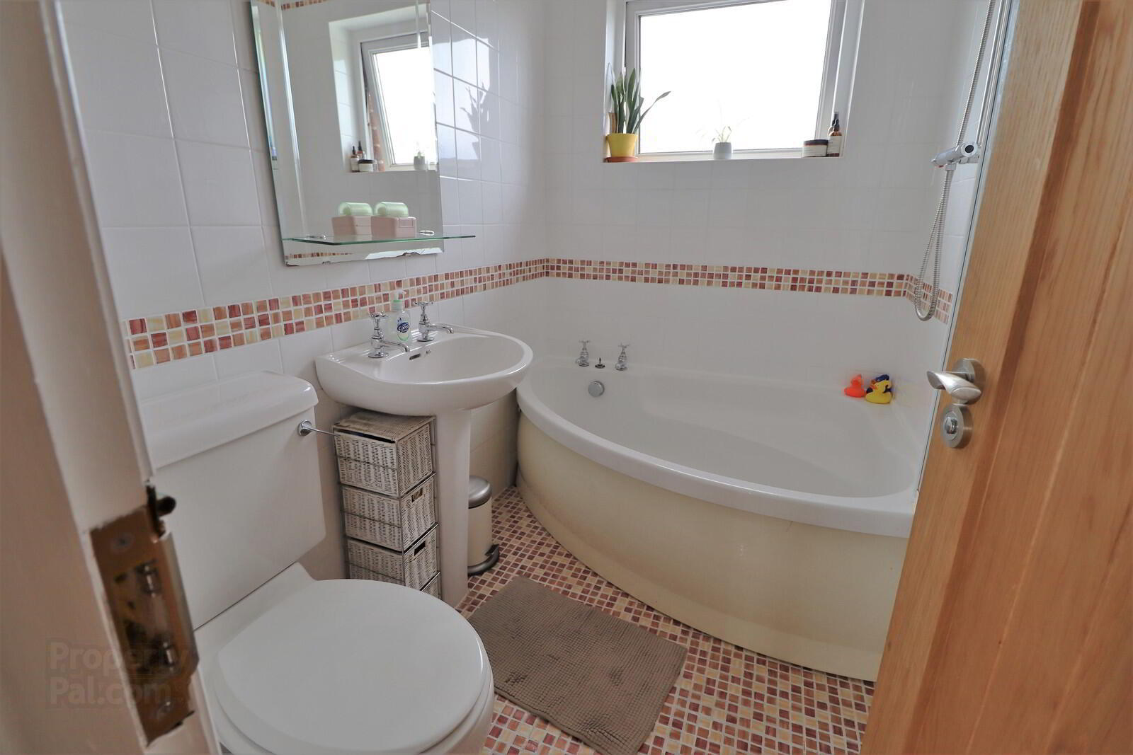 35 Dermott Avenue 15 of 19