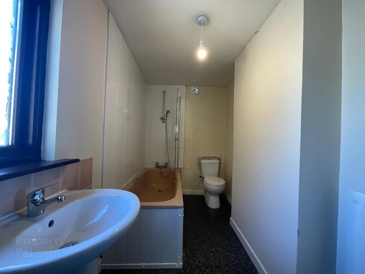 20a Ballyeaston Road 11 of 13