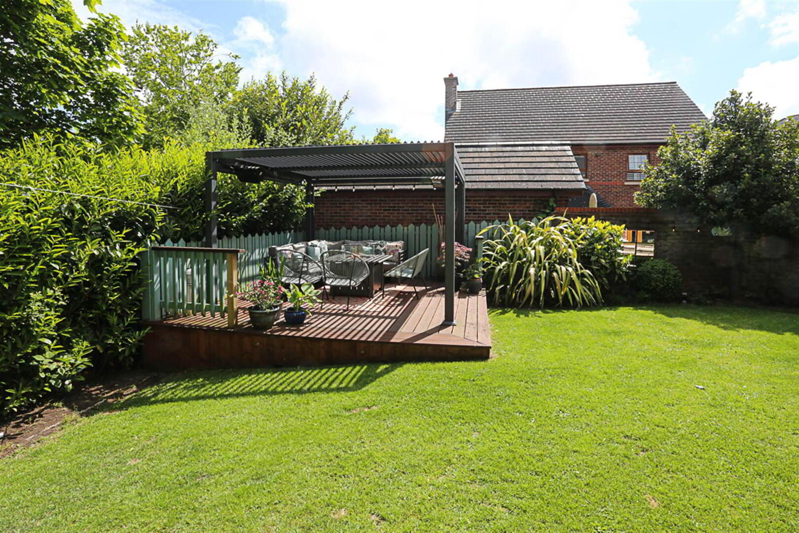 24 Walmer Grove 39 of 43