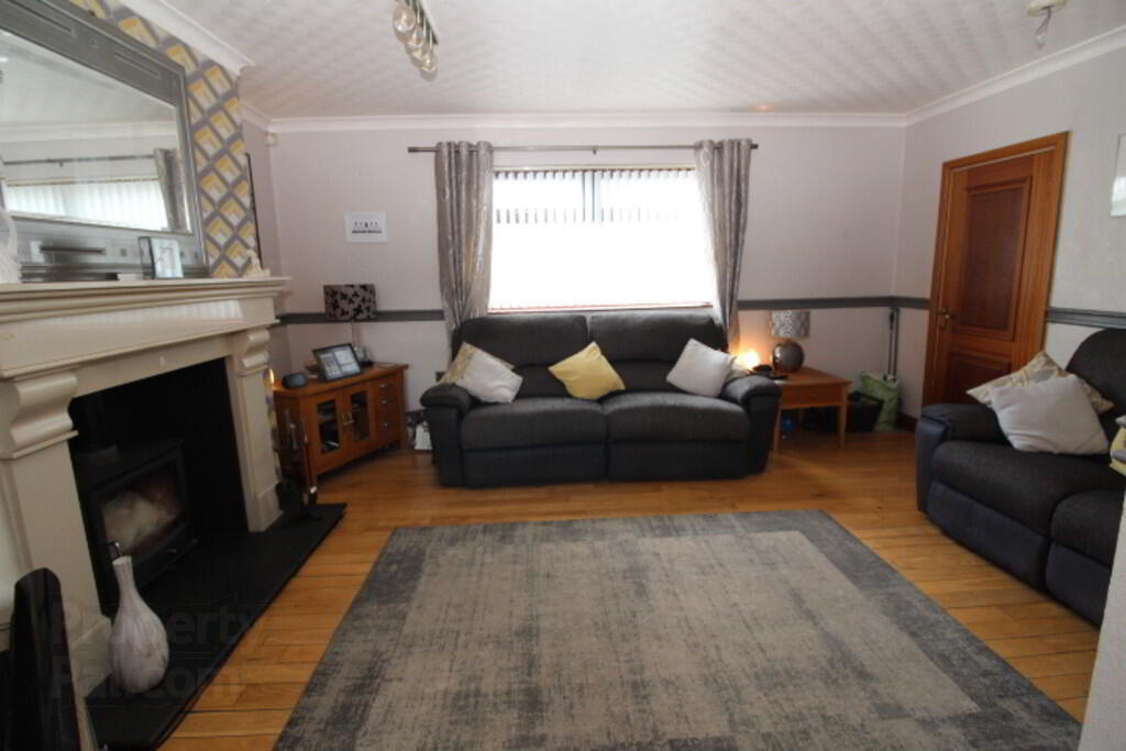11 Cambrai Park 4 of 13